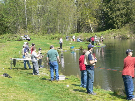 Various school anglers at the Maple Ridge Fly fishing championships (sponsored by Hatchmatchr)