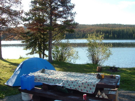 Free lake side camping