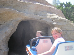 CW &amp; Stacka on the Matterhorn Bobsleds