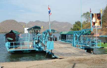 Si Nakharin reservoir ferry 2