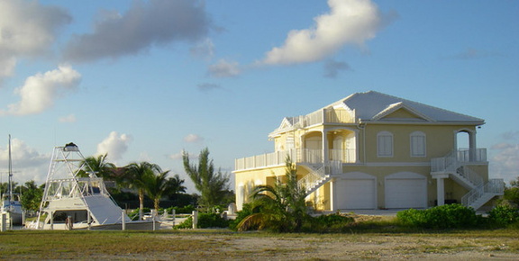 CAYMAN the home 1