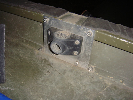 Front anchor lock 3