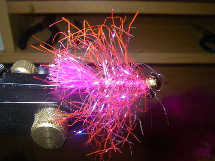 Dyed UV Polar Chenille - Fl. Fuchsia UV jig fly