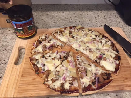 Pizza at home - Maui 