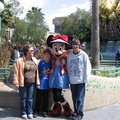 Disneyland_2008_140_Meeting_Minnie_CA_Adventure_Park.jpg
