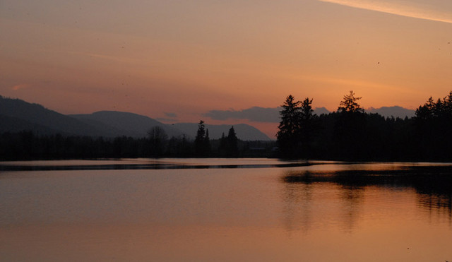 Dugan_Lake_sunset.jpg
