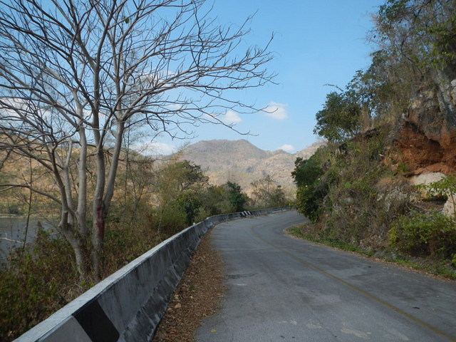 Kanchanaburi road