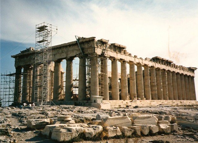 Repair_work_on_the_Acropolis.jpg